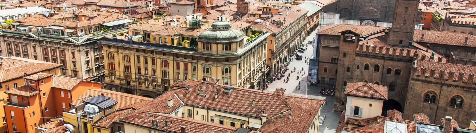 Bologna - Depositphotos_80474670_L